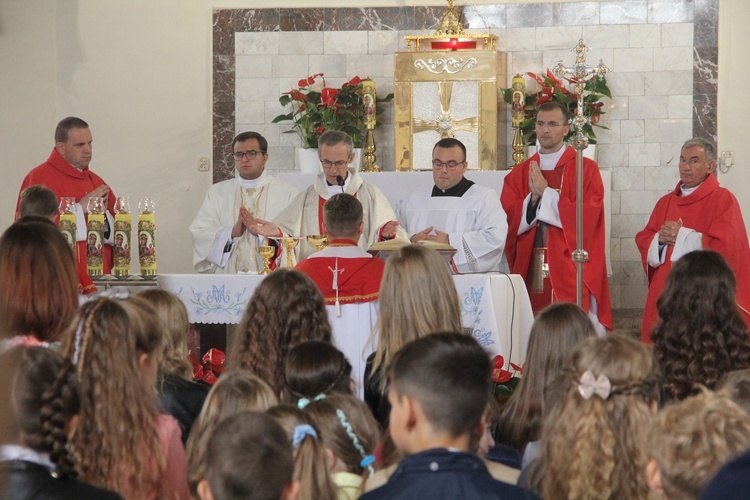 Łękawka dołożyła 81. cegiełkę do muru niezłomnych kapłanów