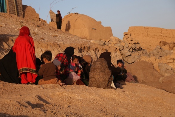 Afganistan: już 2000 ofiar śmiertelnych trzęsienia ziemi 