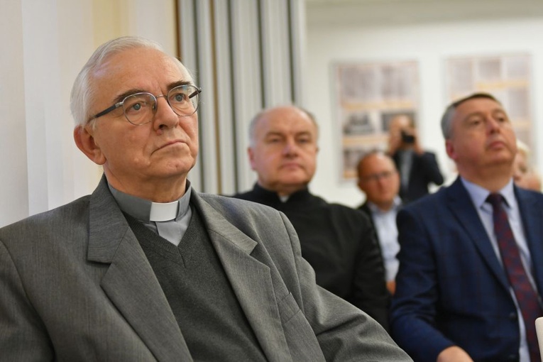 Konferencja o historii katolicyzmu na terenie obecnego województwa lubuskiego 
