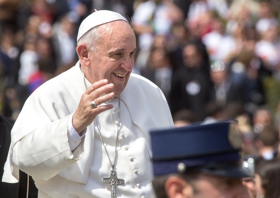 Papież: modlitwa i działalność charytatywna dają wolność