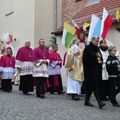 Odpust ze św. Jadwigą i rodziną Ulmów w zielonogórskiej konkatedrze