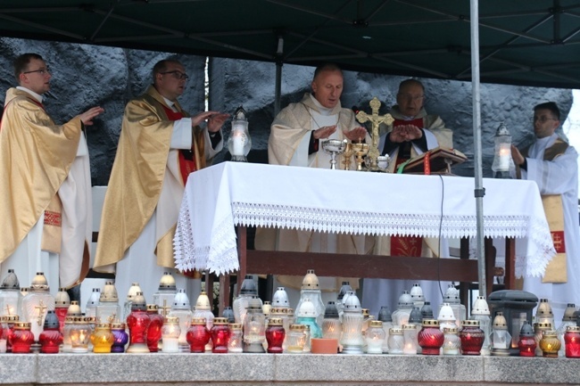 Uroczystość Wszystkich Świętych