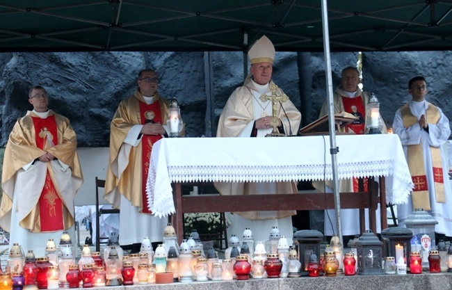 Uroczystość Wszystkich Świętych