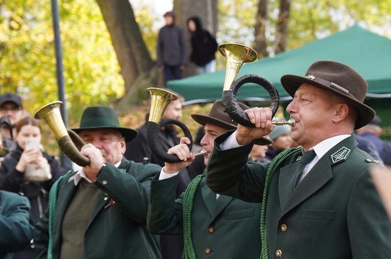 Hubertus i wszyscy święci w Oleśnicy