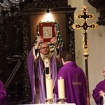 Liturgia za zmarłych biskupów i prezbiterów archidiecezji