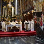 Mszy św. przewodniczył biskup ordynariusz.