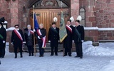 W uroczystości uczestniczyły poczty sztandarowe różnych organizacji górniczych.