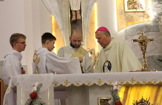 Relikwie bł. rodziny Ulmów w kościele Chrystusa Króla