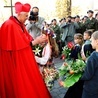 Kardynał Joseph Ratzinger w Oleśnicy w jubileuszowym roku. Wspomnienie