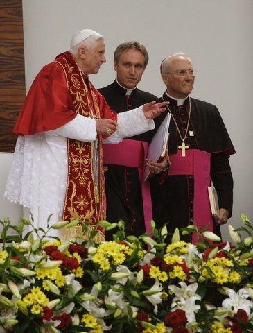 Abp Gänswein o Benedykcie XVI: był przekonany, że po rezygnacji Bóg da mu najwyżej rok