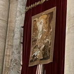 Biskupi ze Świdnicy modlili się przy ciele zmarłego papieża