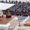 Podczas mszy pogrzebowej papieża Benedykta XVI