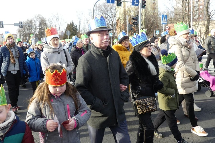 Orszak Trzech Króli w Bielsku-Białej 2023 - na trasie z Aleksandrowic