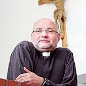 Kapłan jest profesorem w Instytucie Nauk Teologicznych Uniwersytetu Szczecińskiego.