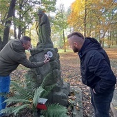 Powstała profesjonalna baza grobów powstańców styczniowych