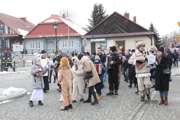 Zakliczyn. Kolędowanie ulicami miasta