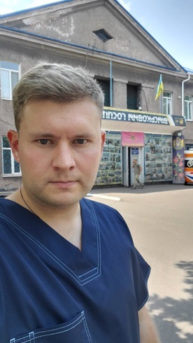 Chirurg wojskowy z Azowstalu: będę ratować życie każdego, nawet jeśli jest to wróg