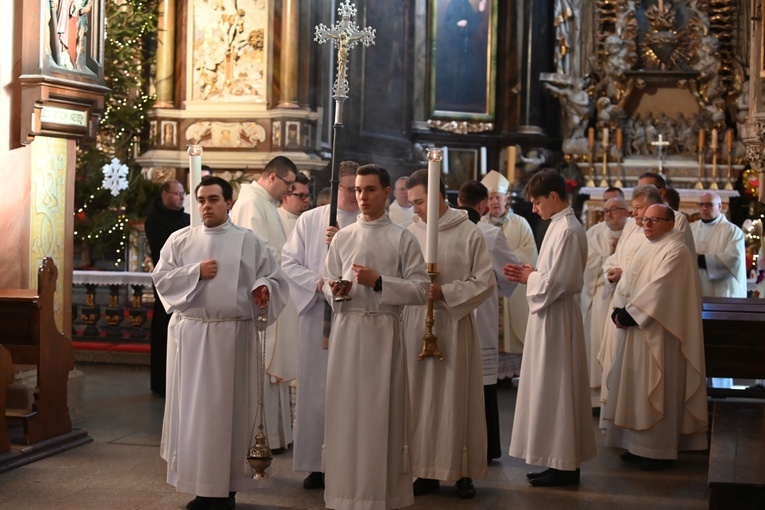 Dzień Życia Konsekrowanego w świdnickiej katedrze