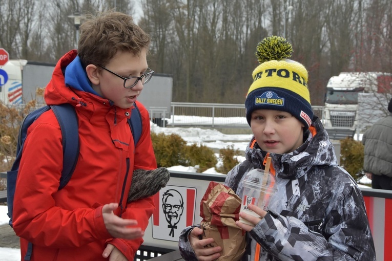 Pierwsze dni zimowiska z ks. Marcinem Zawadą