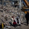 Syria: Po trzęsieniu ziemi kobieta była dwukrotnie ratowana z ruin