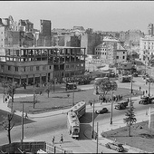 Plac Trzech Krzyży w 1947 r. ze zbiorów MW.