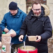 – Najważniejsze jest spotkanie. Zupa jest tylko pretekstem – podkreśla Tomek.