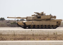 Premier Morawiecki w USA: najpóźniej do czerwca trafi do Polski 14 Abramsów