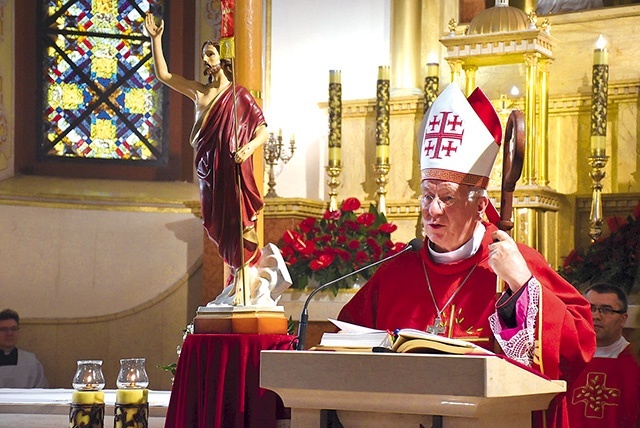 Eucharystii przewodniczył ordynariusz diecezji.