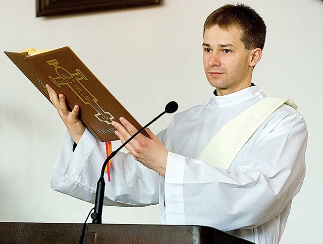 Ich zadaniem jest wspomaganie pasterzy w posłudze liturgicznej i duszpasterskiej.