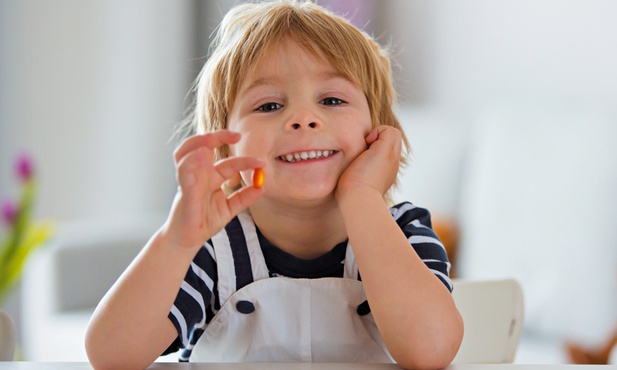 Czy warto podawać dzieciom suplementy diety?