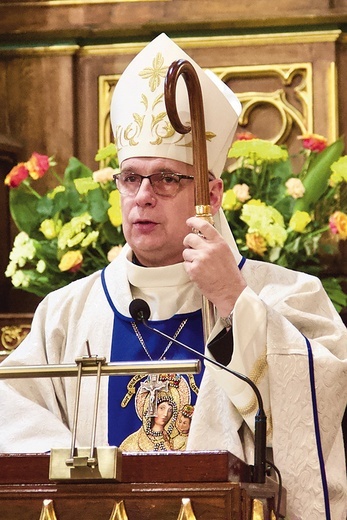 Eucharystii przewodniczył bp Janusz Ostrowski.