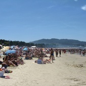 Surowe kary grzywny za nieprzestrzeganie przepisów korzystania z plaży w Hiszpanii