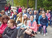 Grupy parafialne, rodziny z dziećmi w pierwszą sobotę października przyjechały na zakopiańskie Krzeptówki, do Narodowego Sanktuarium Matki Bożej Fatimskiej 