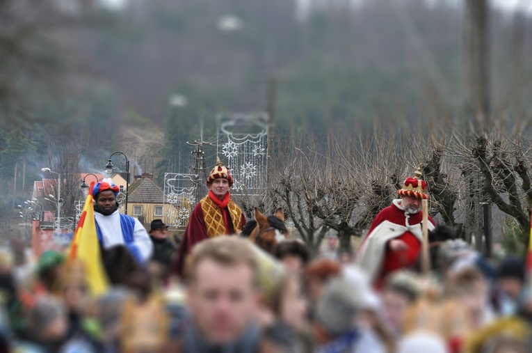 W jasełkach leży!