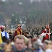 W jasełkach leży!