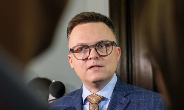 Hołownia: pierwszym krokiem ws. aborcji powinien być powrót do status quo sprzed wyroku TK