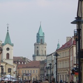 Spacery są okazją do bliższego poznania Lublina.