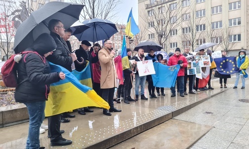 Katowice. Manifestacja społeczności ukraińskiej