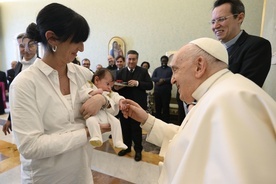Papież dziękuje Papieskiej Światowej Sieci Modlitwy
