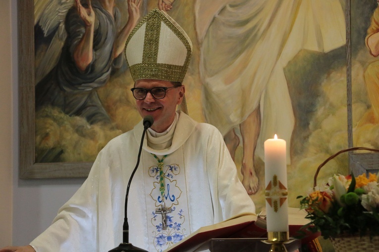 - W świetle słowa Bożego rozumiemy, jak jest ważne, aby stać się zdrowym fizycznie i duchowo, a także, aby otworzyć się na działanie Pana Boga w naszym życiu - powiedział w homilii biskup M. Milewski.