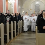 Liturgia stacyjna w Opolu. Msza św. z obrzędem posypania głów popiołem