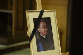 Pogrzeb ks. Andrzeja Waksmańskiego