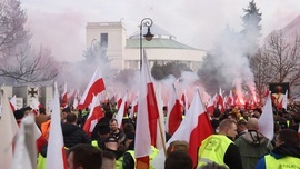 Hołownia proponuje rolniczy "okrągły stół"