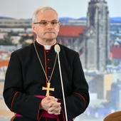 Bp Mendyk: od początku byłem przekonany, że upominanie się o dobre imię ma sens 