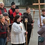 Zanieśli krzyż do Heiligen-Kreuz