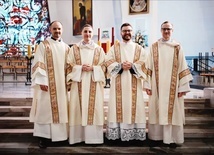 Nowi diakoni u jezuitów