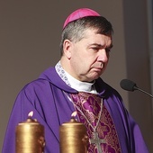 	Jego funkcję przejmie bp Wojciech Osial.