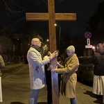 Droga Krzyżowa ulicami osiedla Krzyki we Wrocławiu