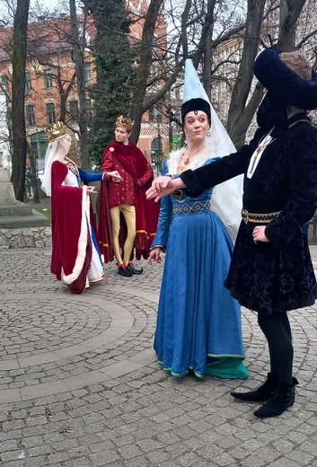 Happening Baletu Cracovia Danza - śladami Królowej Jadwigi
