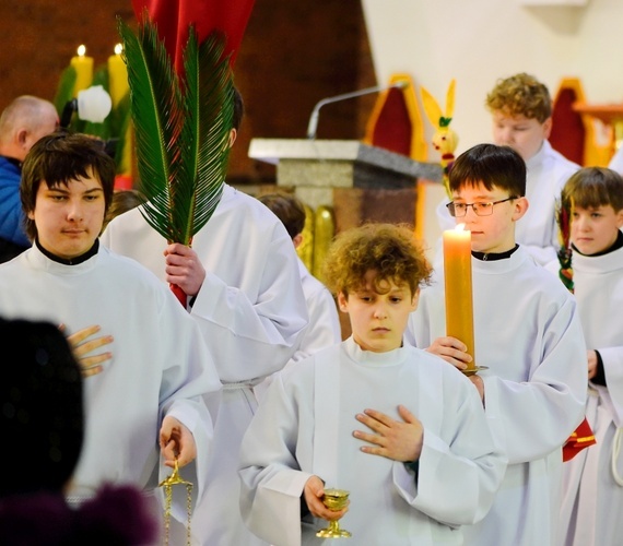 Służba liturgiczna parafii Chrystusa Odkupiciela Człowieka w Olsztynie